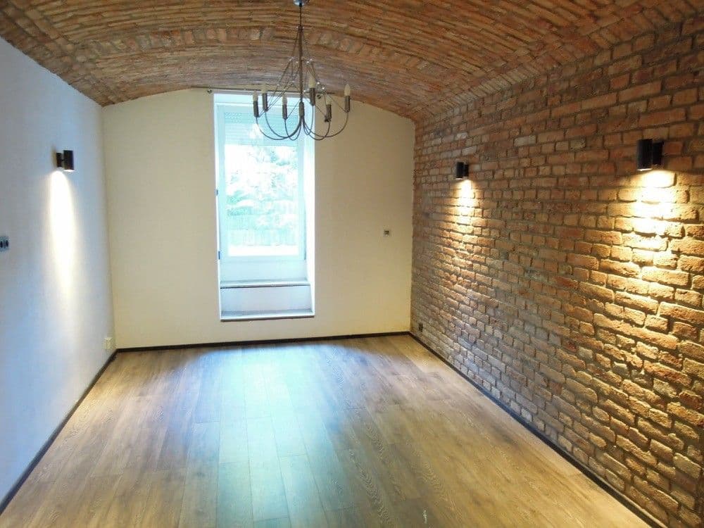 Pronájem bytu 1+1 49 m², Seifertova, Praha, Praha Pronájem bytu 1+1 49 m², Seifertova, Praha, Praha