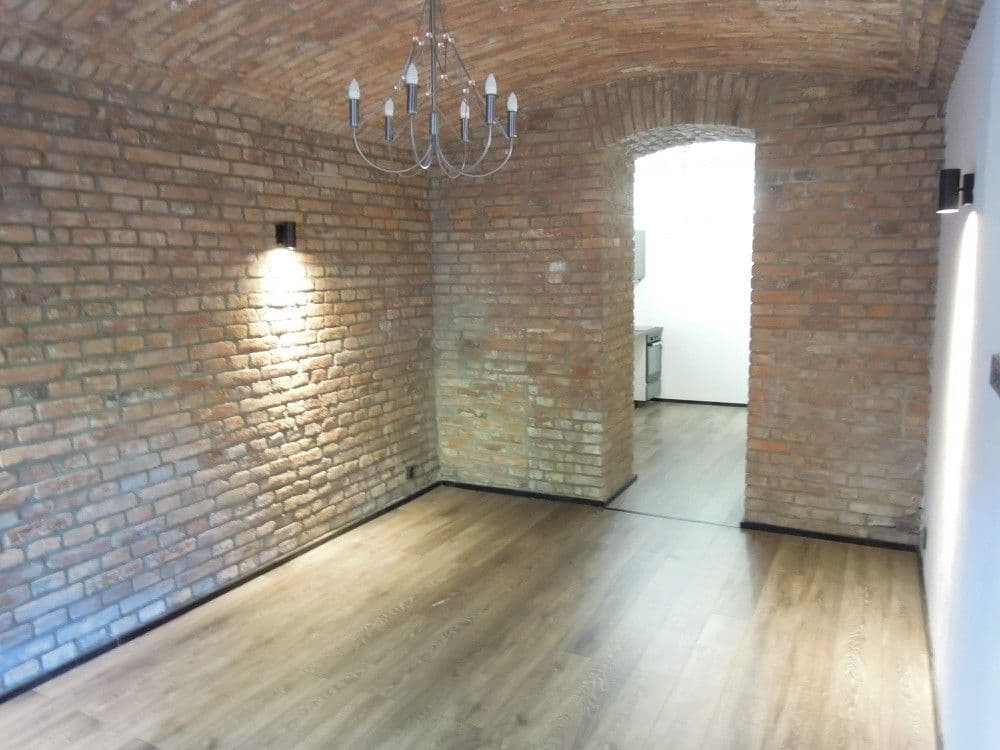 Pronájem bytu 1+1 49 m², Seifertova, Praha, Praha Pronájem bytu 1+1 49 m², Seifertova, Praha, Praha