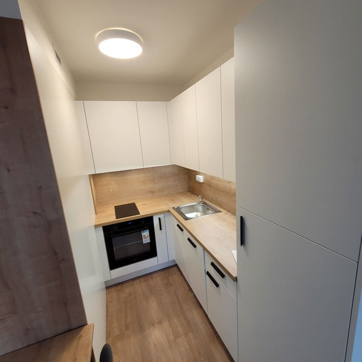 Pronájem bytu 1+kk 22 m², Plzeňská, Praha, Praha Pronájem bytu 1+kk 22 m², Plzeňská, Praha, Praha
