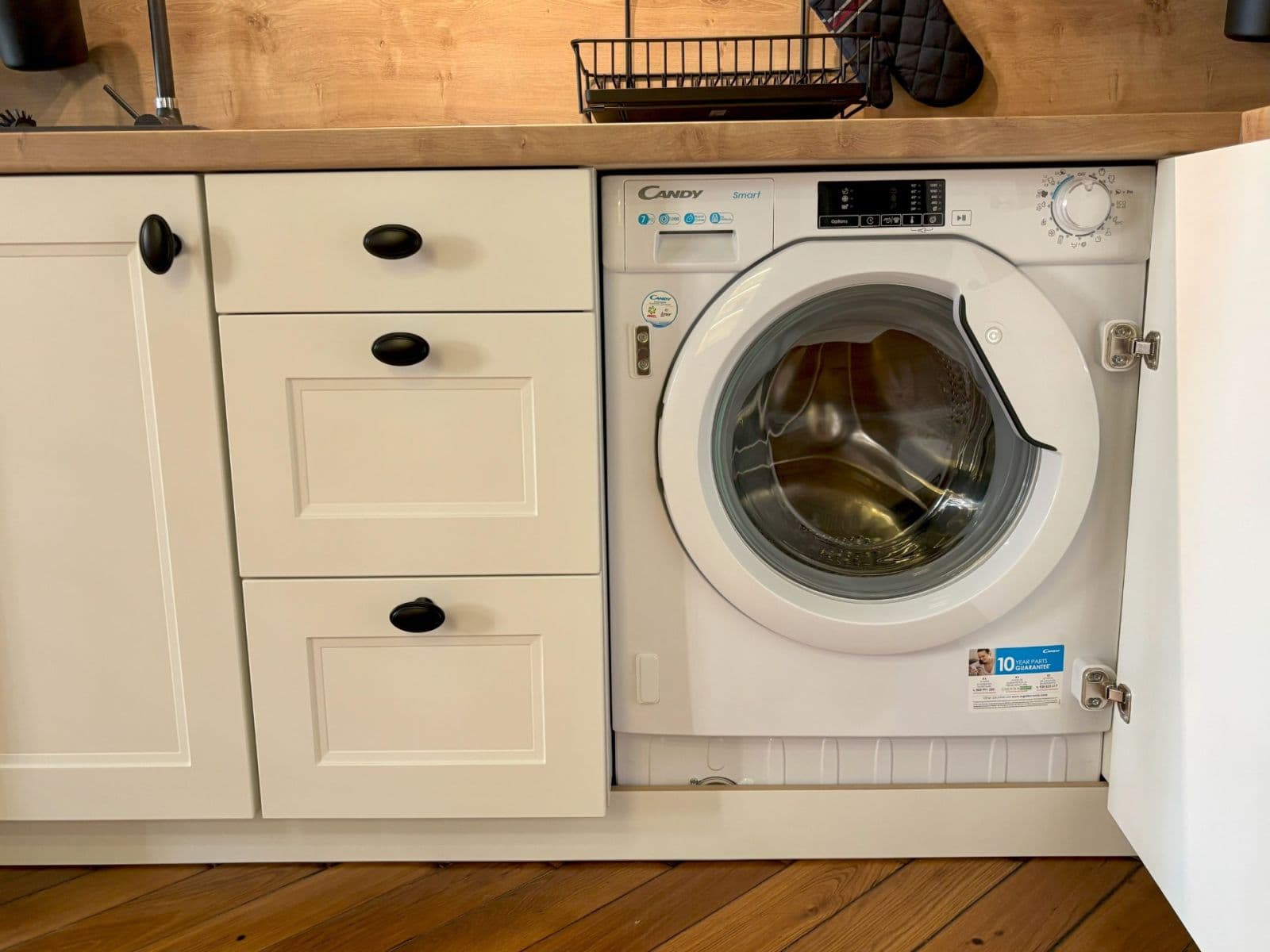 Pronájem bytu 1+kk 35 m², Pernerova, Praha, Praha Pronájem bytu 1+kk 35 m², Pernerova, Praha, Praha