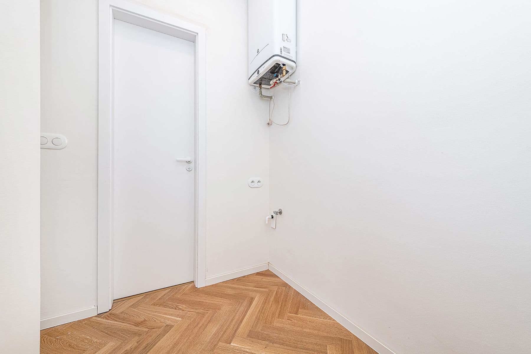 Prodej bytu 1+kk 28 m², Chodská, Praha, Praha Prodej bytu 1+kk 28 m², Chodská, Praha, Praha