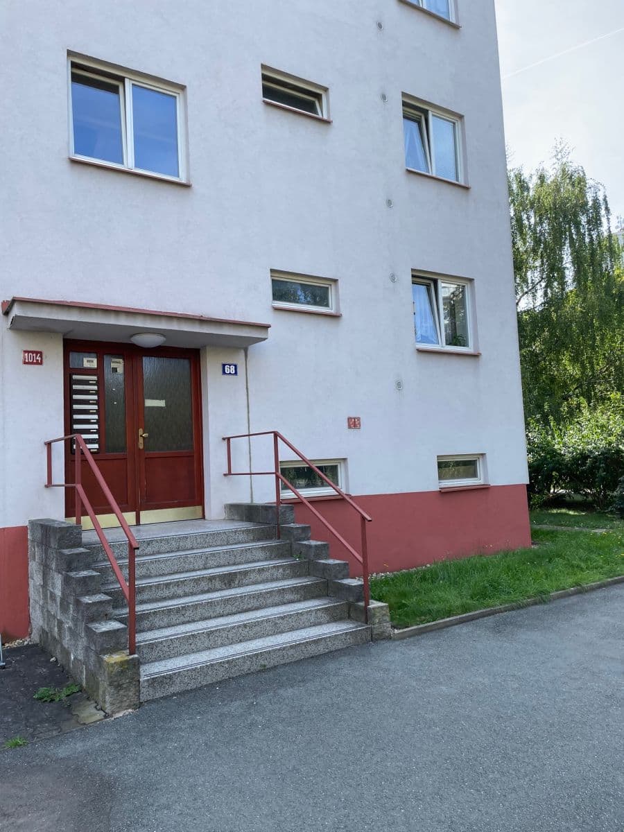 Prodej bytu 3+1 72 m², Labská kotlina, Hradec Králové, Královéhradecký kraj Prodej bytu 3+1 72 m², Labská kotlina, Hradec Králové, Královéhradecký kraj