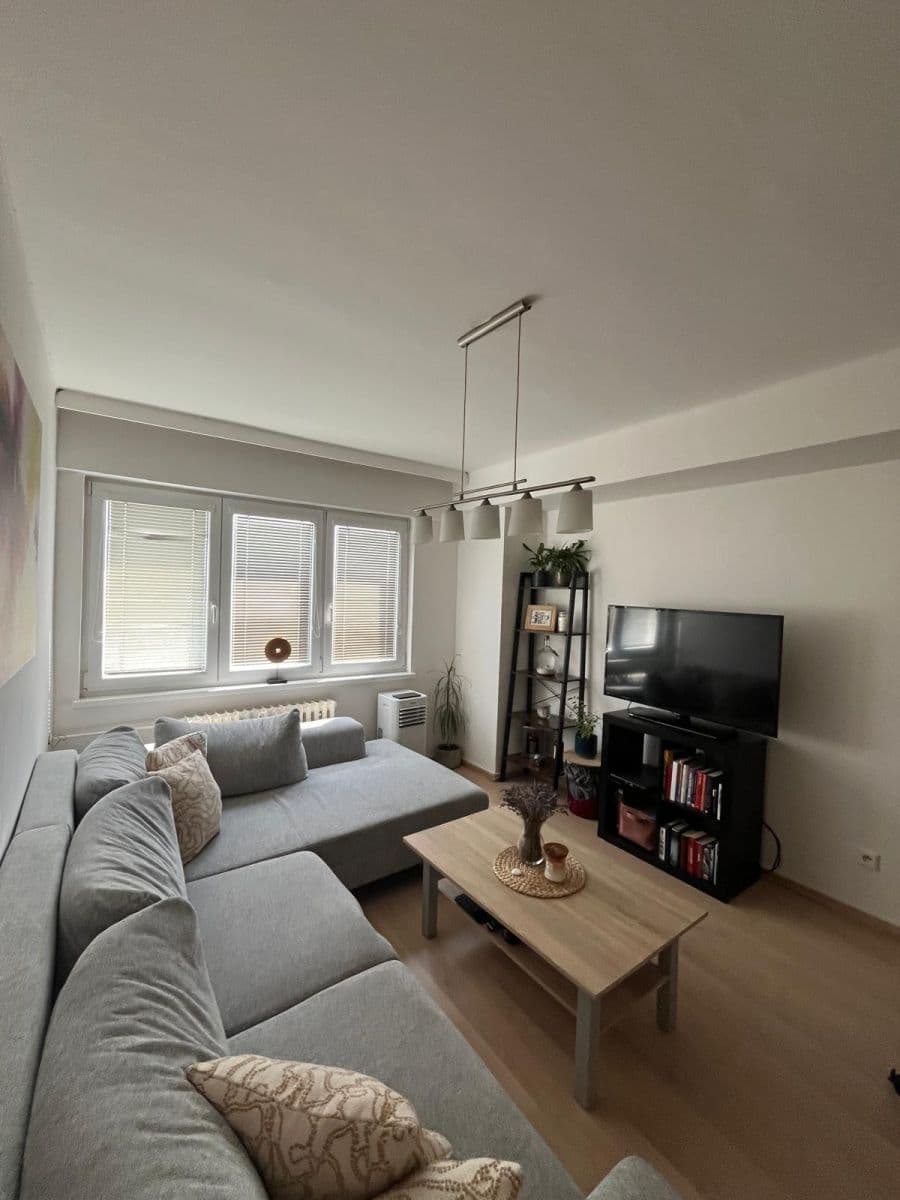 Pronájem bytu 2+1 41 m², Průběžná, Ostrava, Moravskoslezský kraj Pronájem bytu 2+1 41 m², Průběžná, Ostrava, Moravskoslezský kraj