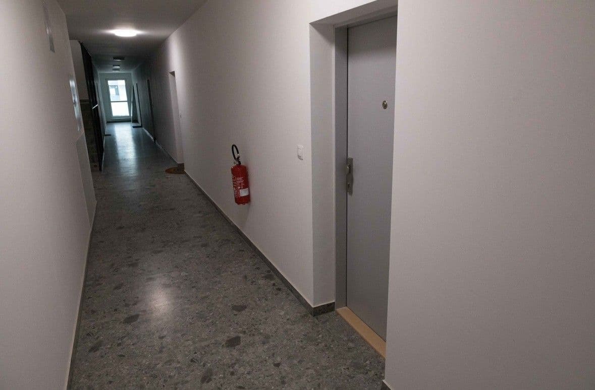 Prodej bytu 1+1 38 m², Cementárenská, Stupava, Bratislavský kraj Prodej bytu 1+1 38 m², Cementárenská, Stupava, Bratislavský kraj