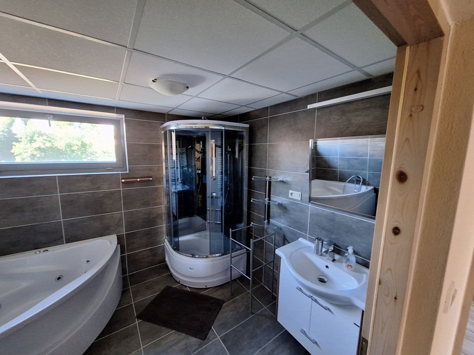 Prodej domu 318 m², pozemek 631 m², Lazná, Liptovský Mikuláš, Žilinský kraj Prodej domu 318 m², pozemek 631 m², Lazná, Liptovský Mikuláš, Žilinský kraj