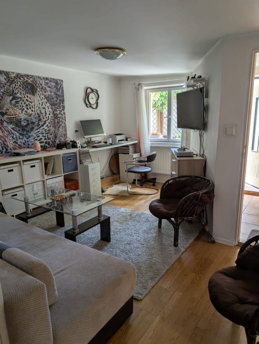 Pronájem bytu 2+kk 43 m², Kamencová, Praha, Praha Pronájem bytu 2+kk 43 m², Kamencová, Praha, Praha