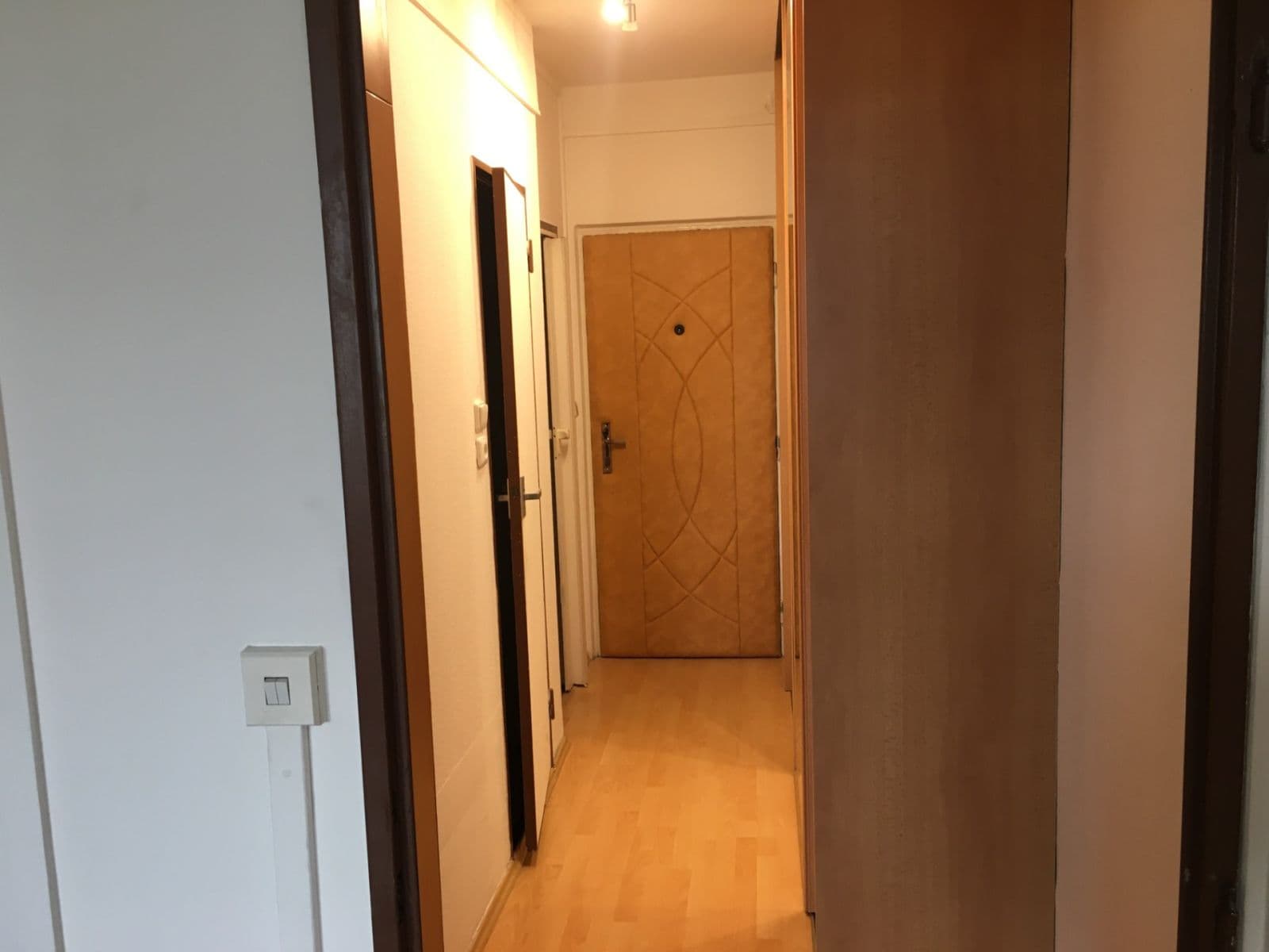Pronájem bytu 1+kk 30 m², Jana Masaryka, Hradec Králové, Královéhradecký kraj Pronájem bytu 1+kk 30 m², Jana Masaryka, Hradec Králové, Královéhradecký kraj