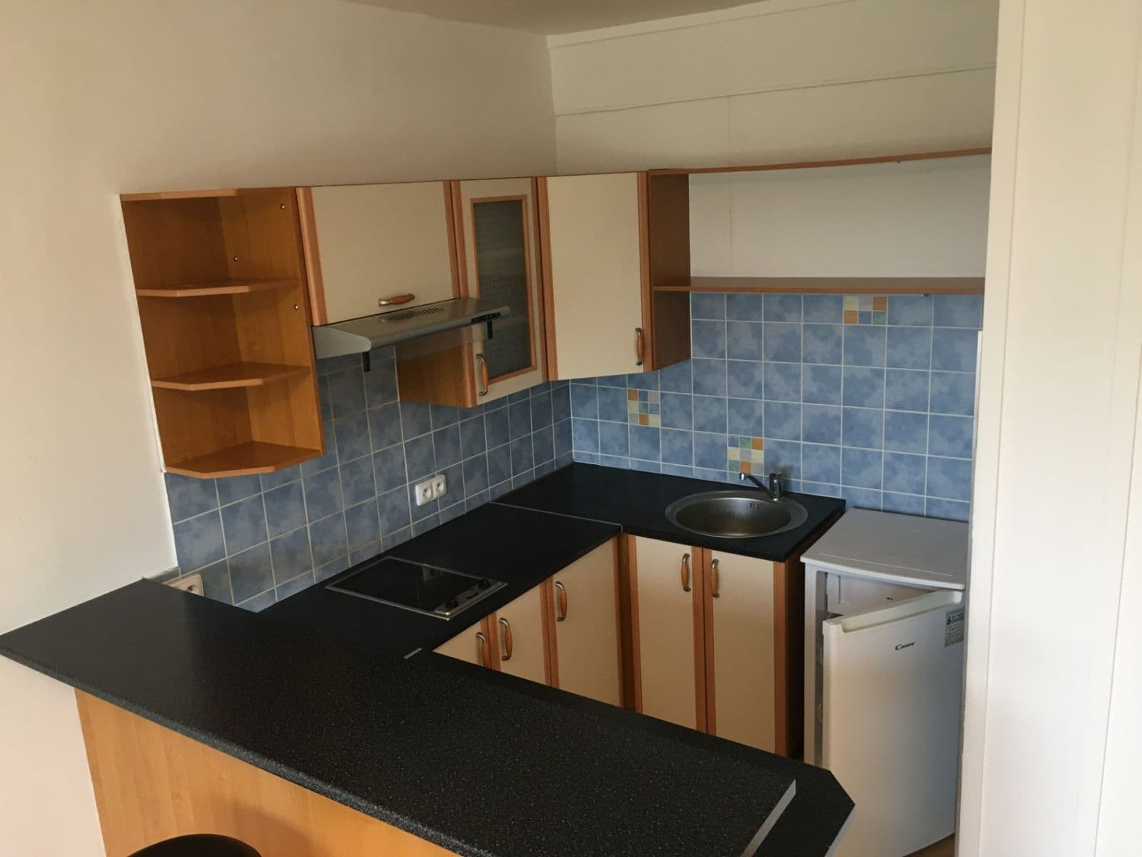 Pronájem bytu 1+kk 30 m², Jana Masaryka, Hradec Králové, Královéhradecký kraj Pronájem bytu 1+kk 30 m², Jana Masaryka, Hradec Králové, Královéhradecký kraj