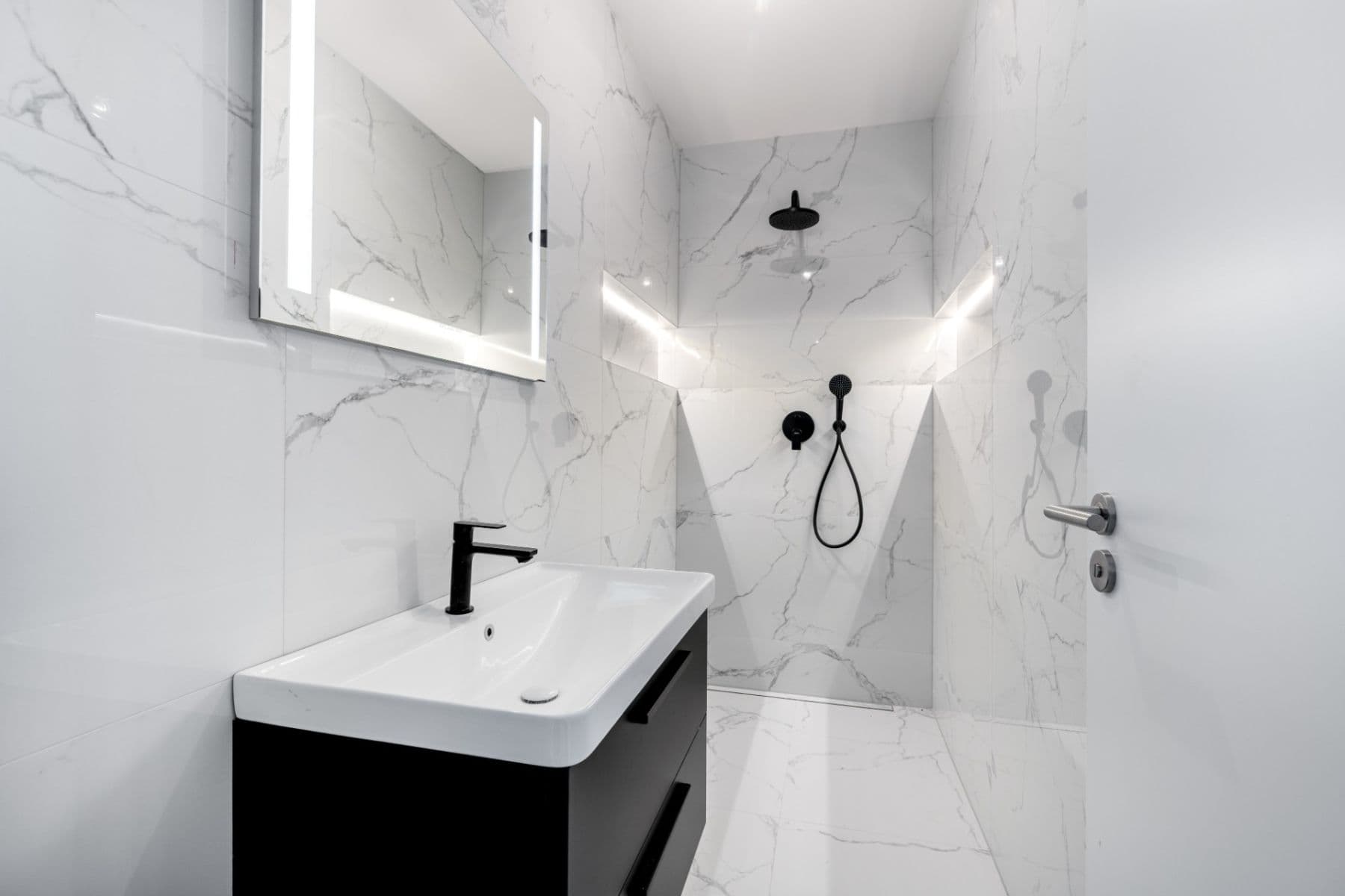 Prodej domu 135 m², pozemek 446 m², Aloise Jiráska, Pečky, Středočeský kraj Prodej domu 135 m², pozemek 446 m², Aloise Jiráska, Pečky, Středočeský kraj