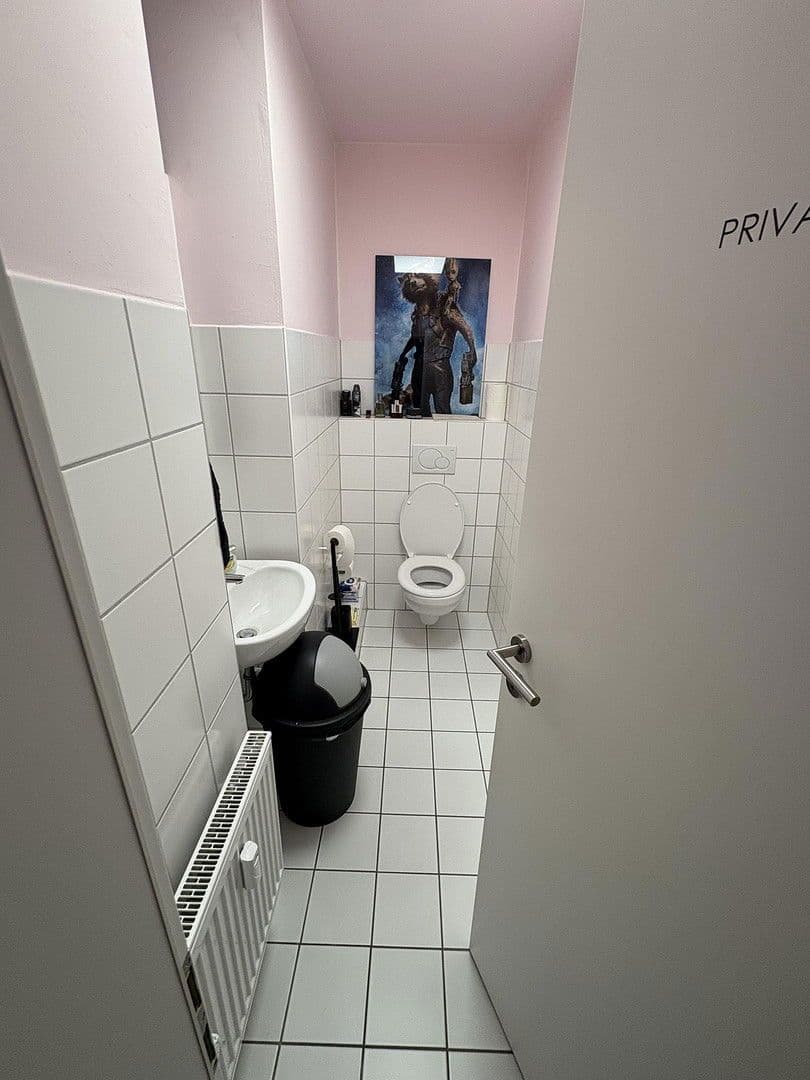Pronájem nebytového prostoru 174 m², Bahnhofstrasse 41, Andernach, Porýní-Falc Pronájem nebytového prostoru 174 m², Bahnhofstrasse 41, Andernach, Porýní-Falc