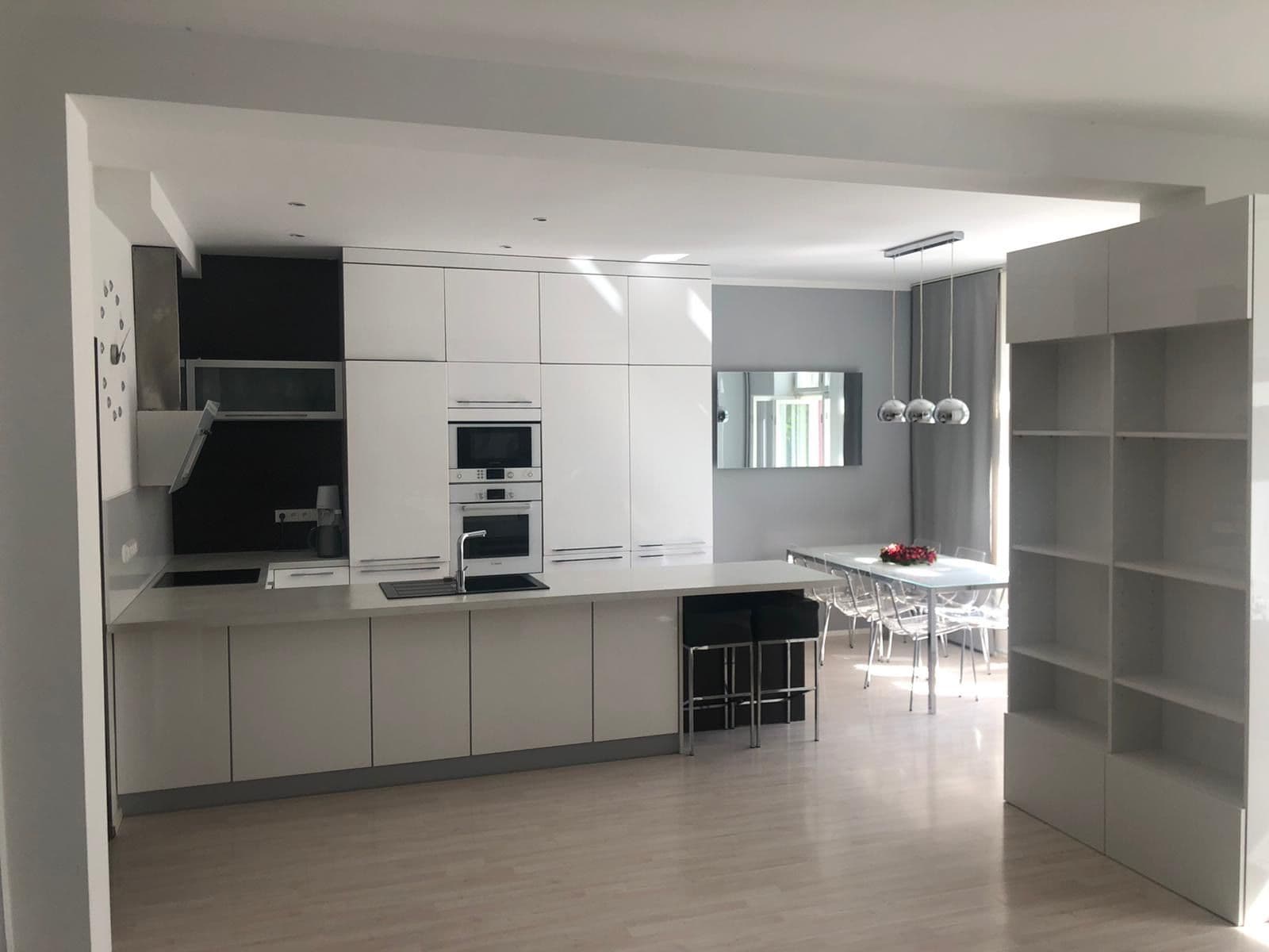 Pronájem bytu 3+kk 106 m², třída Karla IV., Hradec Králové, Královéhradecký kraj Pronájem bytu 3+kk 106 m², třída Karla IV., Hradec Králové, Královéhradecký kraj