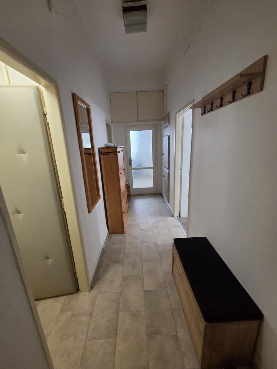 Pronájem bytu 2+1 55 m², Bělohorská, Praha, Praha Pronájem bytu 2+1 55 m², Bělohorská, Praha, Praha
