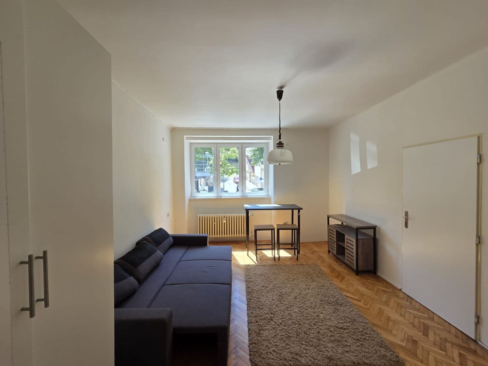 Pronájem bytu 2+1 55 m², Bělohorská, Praha, Praha Pronájem bytu 2+1 55 m², Bělohorská, Praha, Praha