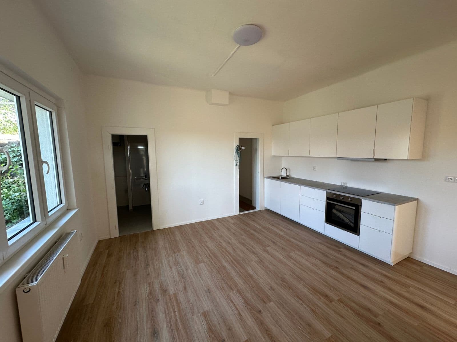 Pronájem bytu 3+1 83 m², Pod Labuťkou, Praha, Praha Pronájem bytu 3+1 83 m², Pod Labuťkou, Praha, Praha