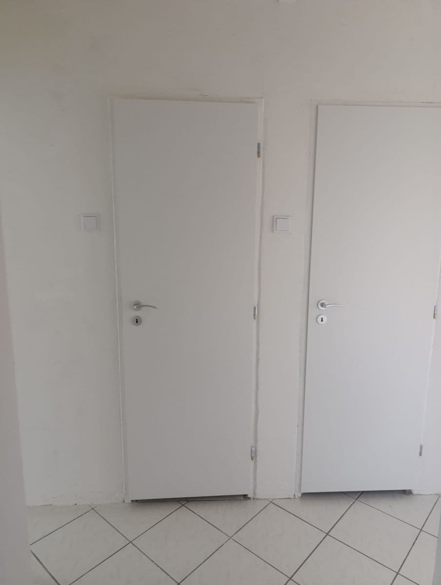 Prodej bytu 2+1 56 m², K. Čapka, Karlovy Vary, Karlovarský kraj Prodej bytu 2+1 56 m², K. Čapka, Karlovy Vary, Karlovarský kraj