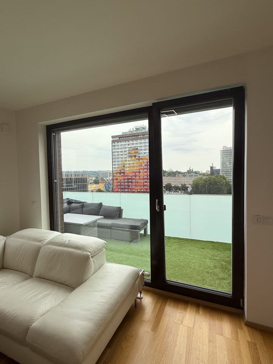 Pronájem bytu 3+kk 85 m², Nekvasilova, Praha, Praha Pronájem bytu 3+kk 85 m², Nekvasilova, Praha, Praha