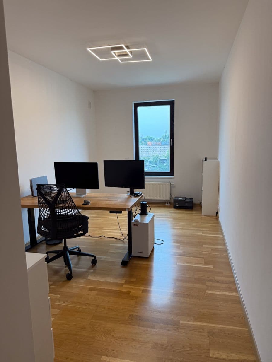 Pronájem bytu 3+kk 85 m², Nekvasilova, Praha, Praha Pronájem bytu 3+kk 85 m², Nekvasilova, Praha, Praha