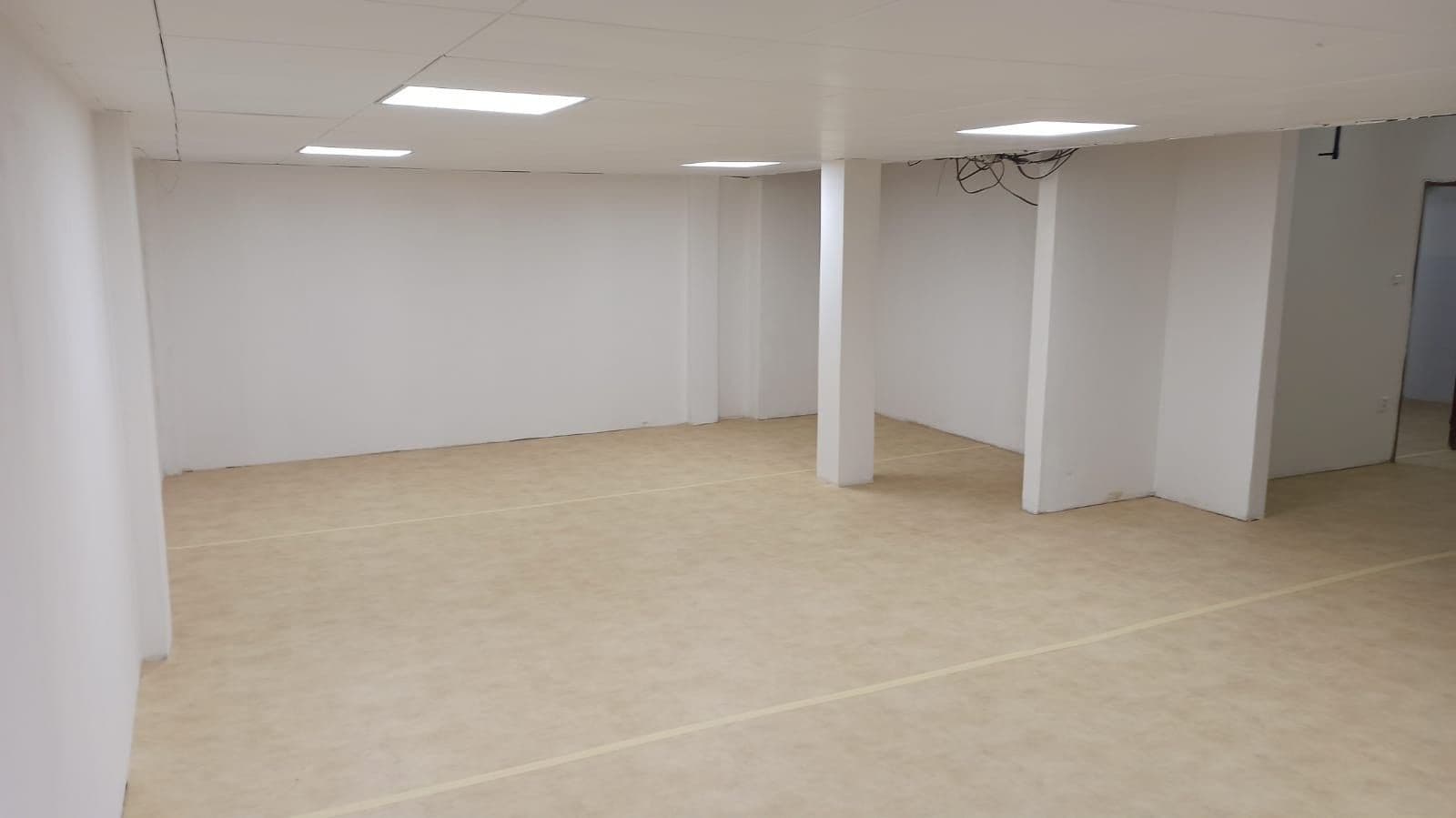 Pronájem nebytového prostoru 100 m², třída Edvarda Beneše, Hradec Králové, Královéhradecký kraj Pronájem nebytového prostoru 100 m², třída Edvarda Beneše, Hradec Králové, Královéhradecký kraj