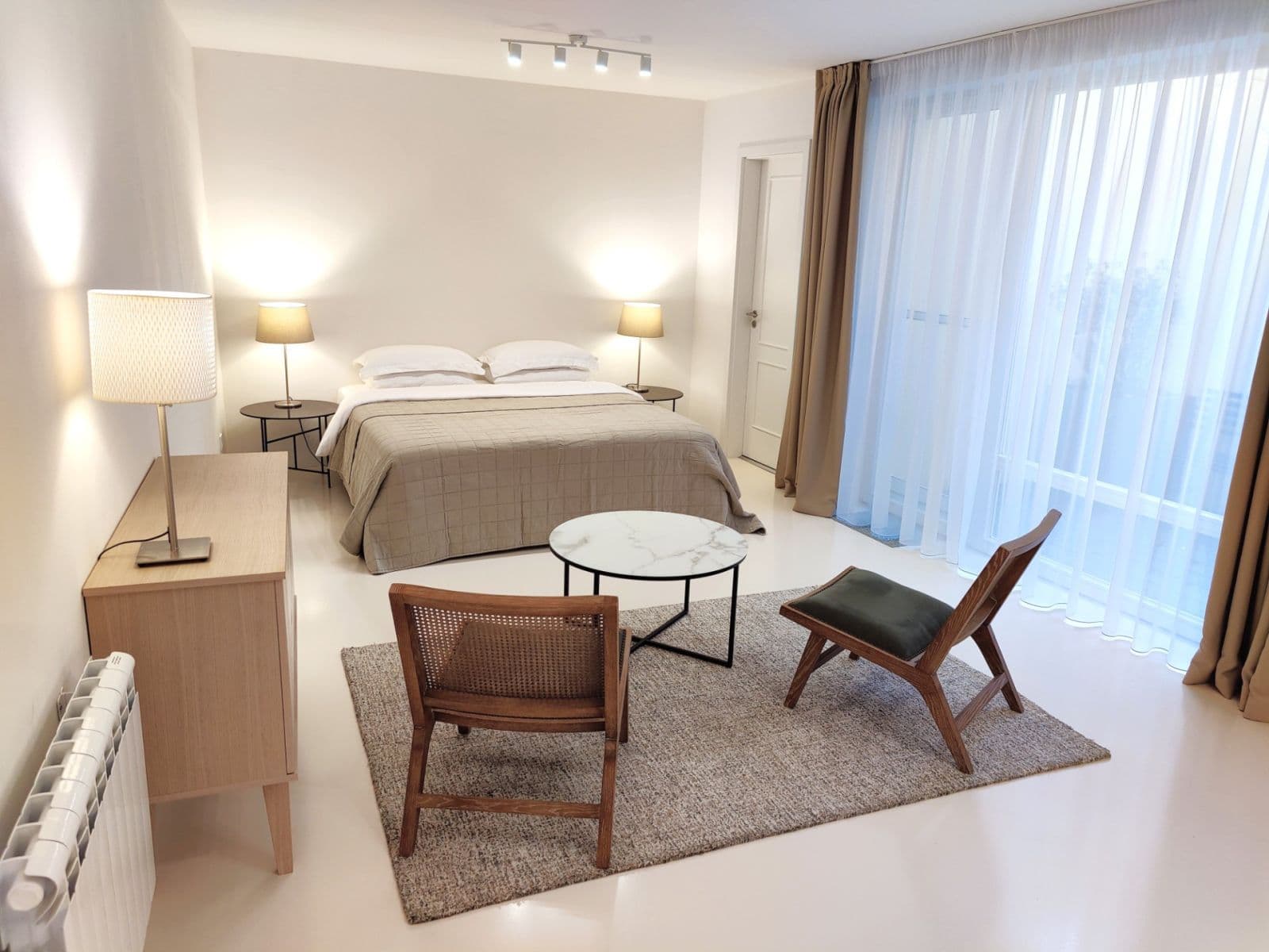 Prodej bytu 1+kk 40 m², Ječná, Praha, Praha Prodej bytu 1+kk 40 m², Ječná, Praha, Praha