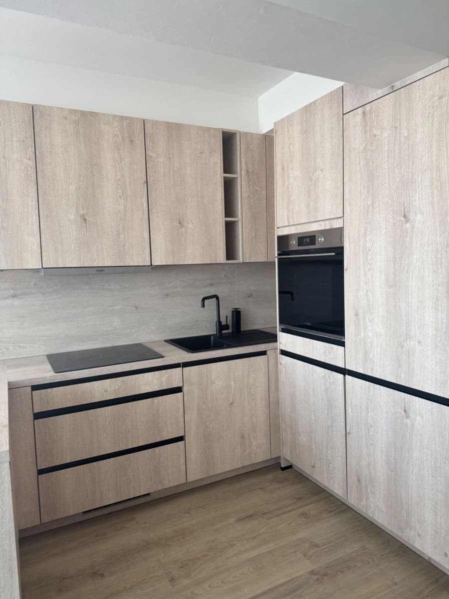 Prodej bytu 3+kk 71 m², Evropská, Praha, Praha Prodej bytu 3+kk 71 m², Evropská, Praha, Praha