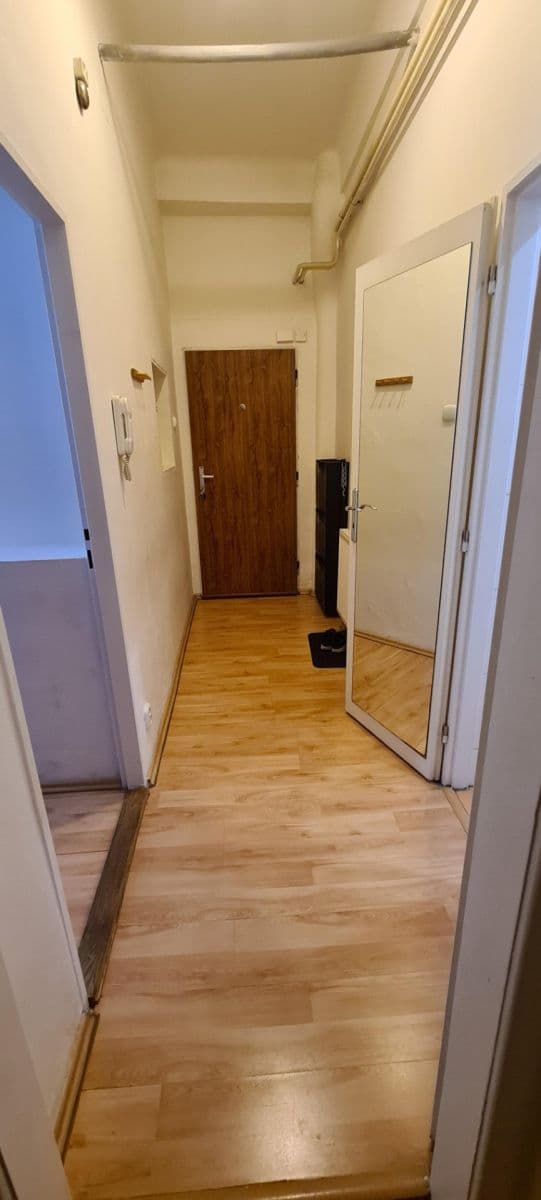 Pronájem bytu 2+kk 48 m², Pod Pramenem, Praha, Praha Pronájem bytu 2+kk 48 m², Pod Pramenem, Praha, Praha