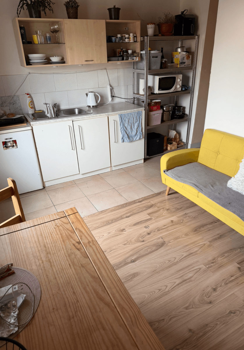Pronájem bytu 2+kk 45 m², Pod třešňovkou, Praha, Praha Pronájem bytu 2+kk 45 m², Pod třešňovkou, Praha, Praha