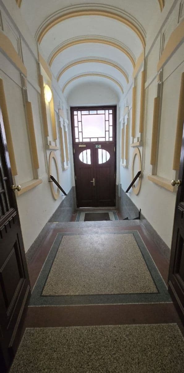 Prodej bytu 2+1 57 m², U Průhonu, Praha, Praha Prodej bytu 2+1 57 m², U Průhonu, Praha, Praha