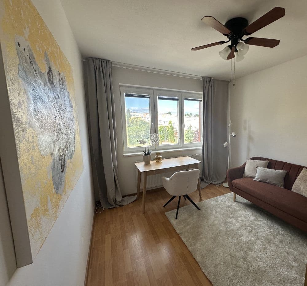 Pronájem bytu 3+kk 76 m², Dalmatská, Úvaly, Středočeský kraj Pronájem bytu 3+kk 76 m², Dalmatská, Úvaly, Středočeský kraj