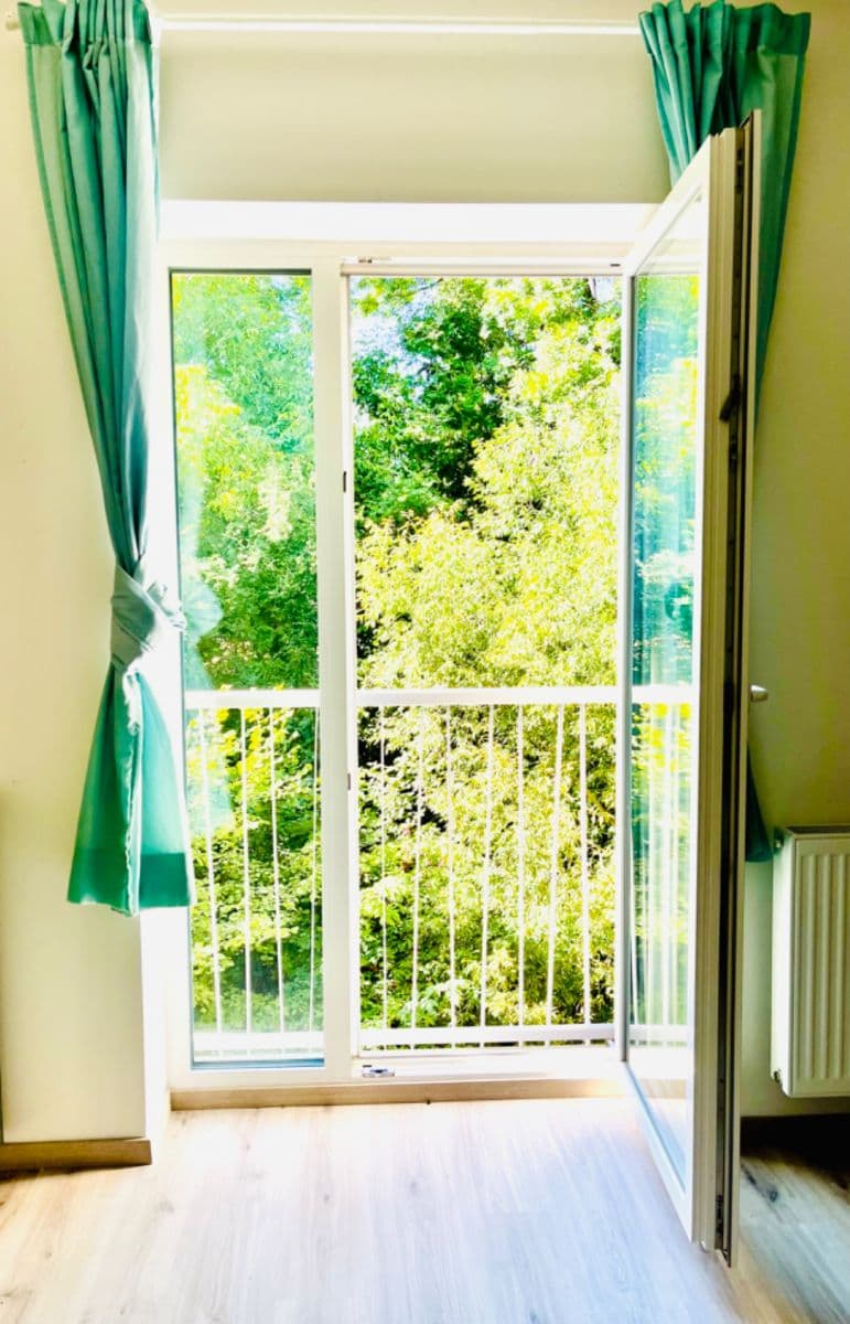 Pronájem bytu 1+kk 22 m², V Kněžívce, Tuchoměřice, Středočeský kraj Pronájem bytu 1+kk 22 m², V Kněžívce, Tuchoměřice, Středočeský kraj