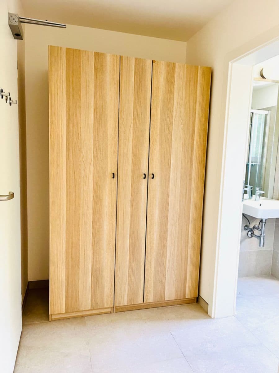 Pronájem bytu 1+kk 22 m², V Kněžívce, Tuchoměřice, Středočeský kraj Pronájem bytu 1+kk 22 m², V Kněžívce, Tuchoměřice, Středočeský kraj
