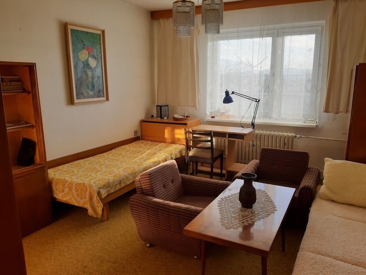 Prodej domu 354 m², pozemek 752 m², Slnečné námestie, Trenčín, Trenčiansky kraj Prodej domu 354 m², pozemek 752 m², Slnečné námestie, Trenčín, Trenčiansky kraj