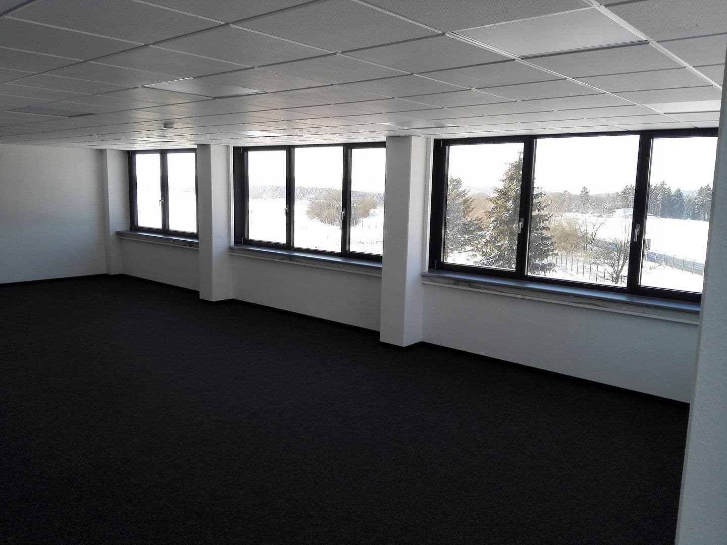 Pronájem nebytového prostoru 2.208 m², Burbach, Severní Porýní-Vestfálsko Pronájem nebytového prostoru 2.208 m², Burbach, Severní Porýní-Vestfálsko