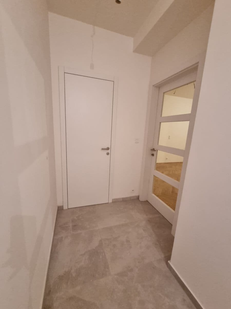 Prodej bytu 2+kk 45 m², Blanická, Praha, Praha Prodej bytu 2+kk 45 m², Blanická, Praha, Praha
