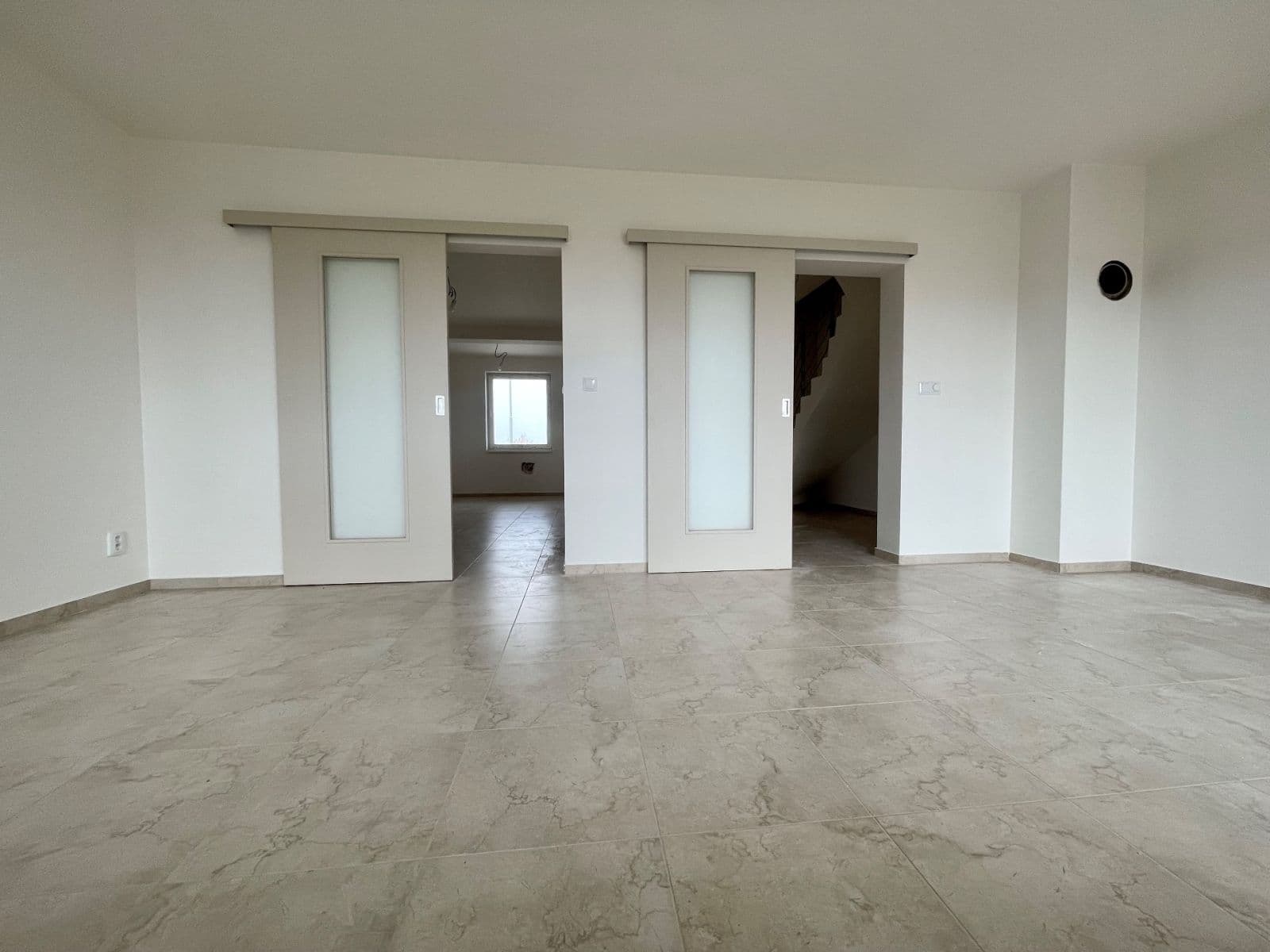 Prodej domu 123 m², pozemek 394 m², Dubová, Buštěhrad, Středočeský kraj Prodej domu 123 m², pozemek 394 m², Dubová, Buštěhrad, Středočeský kraj