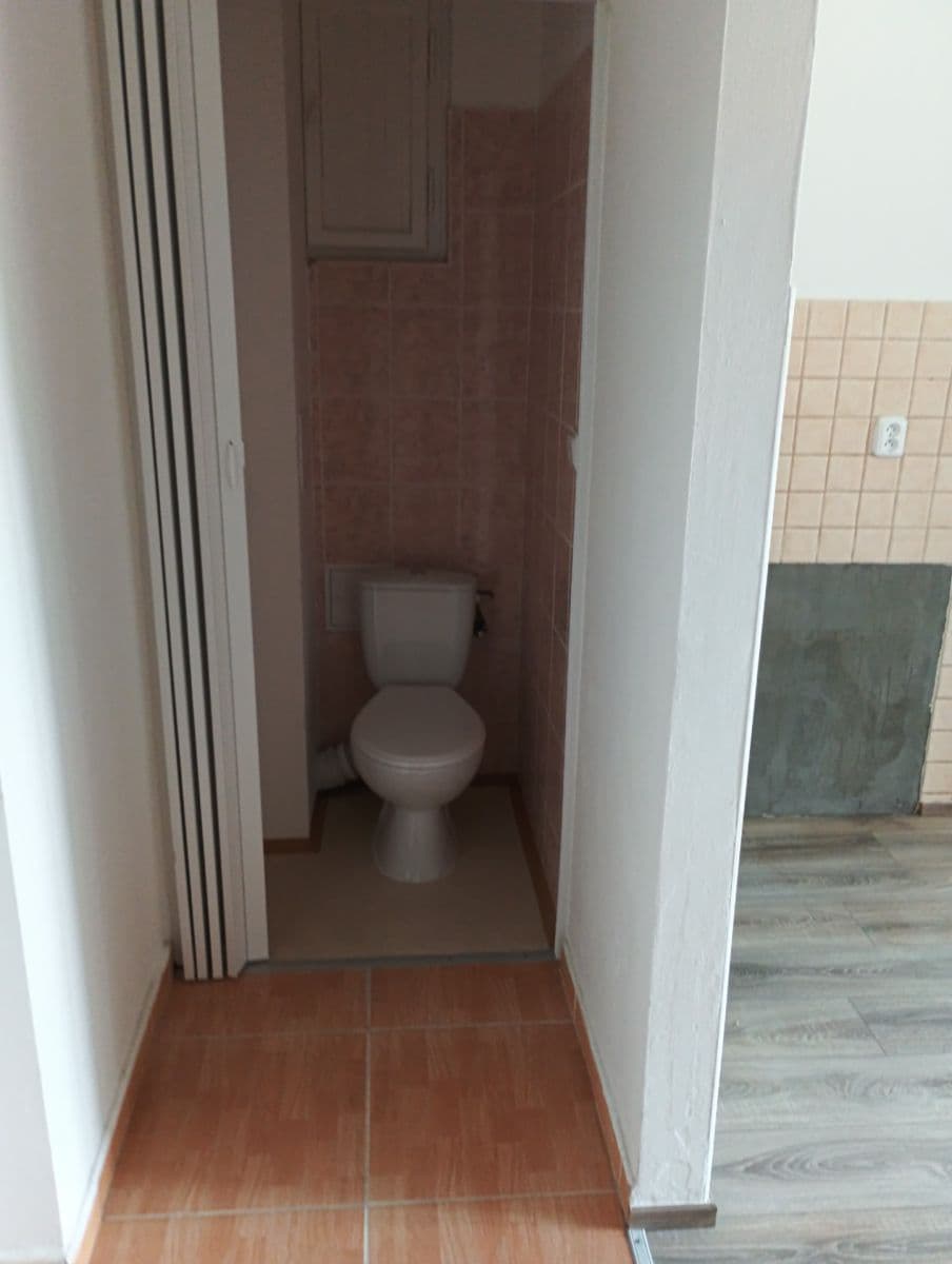 Pronájem bytu 1+kk 38 m², Poděbradská, Praha, Praha Pronájem bytu 1+kk 38 m², Poděbradská, Praha, Praha