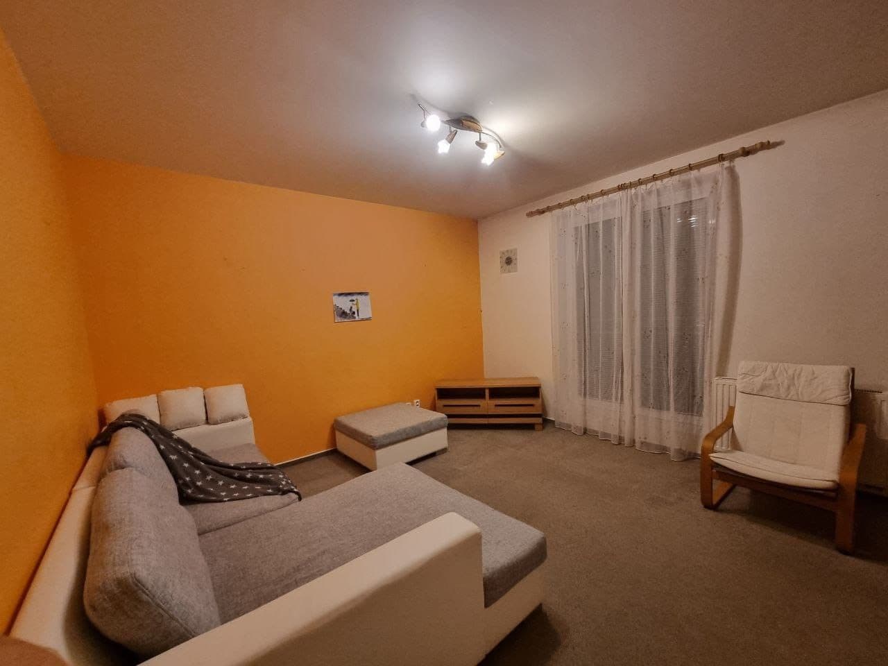 Pronájem bytu 2+kk 49 m², Nad Údolím, Husinec, Středočeský kraj Pronájem bytu 2+kk 49 m², Nad Údolím, Husinec, Středočeský kraj