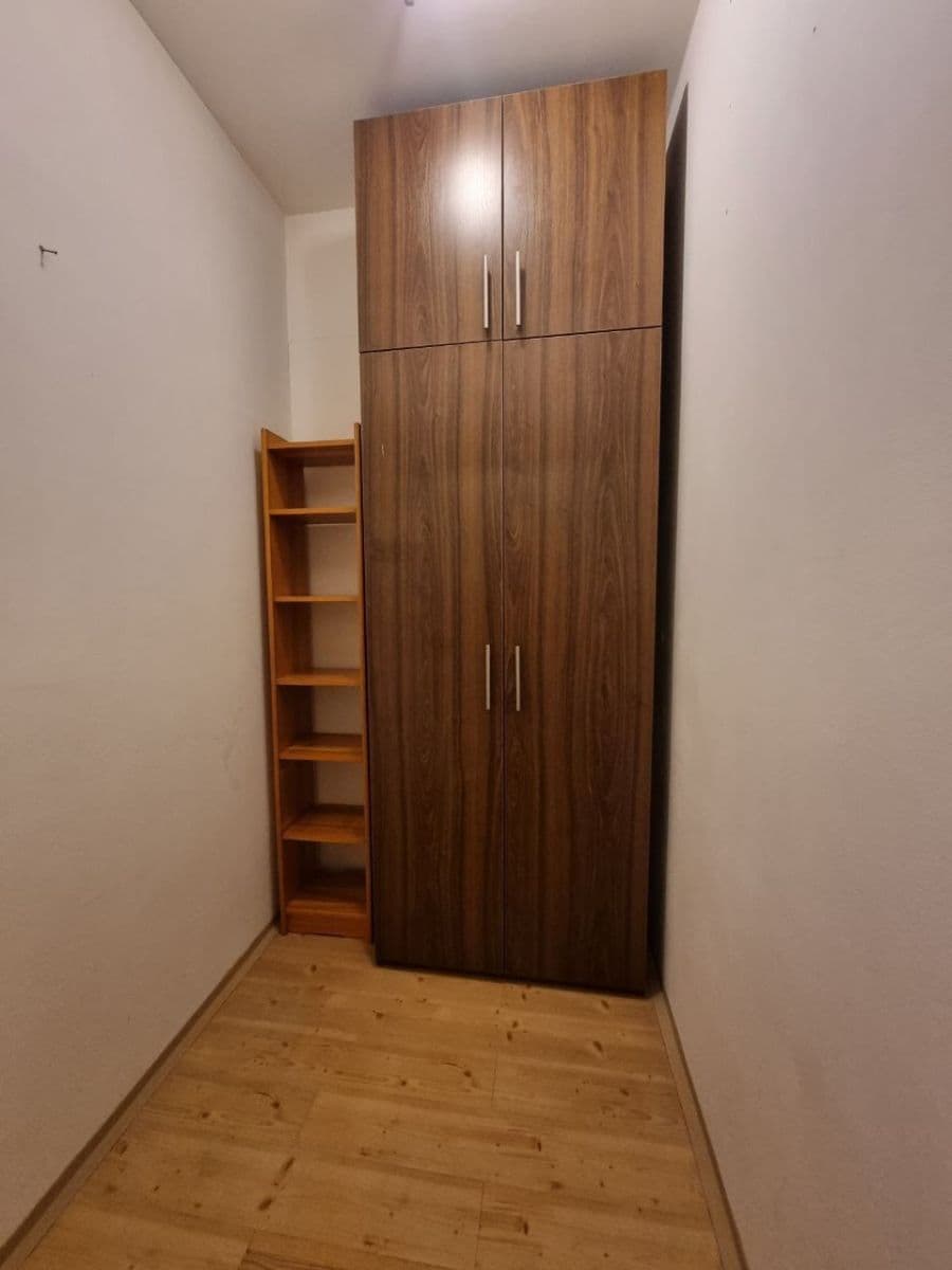 Pronájem bytu 2+kk 49 m², Nad Údolím, Husinec, Středočeský kraj Pronájem bytu 2+kk 49 m², Nad Údolím, Husinec, Středočeský kraj