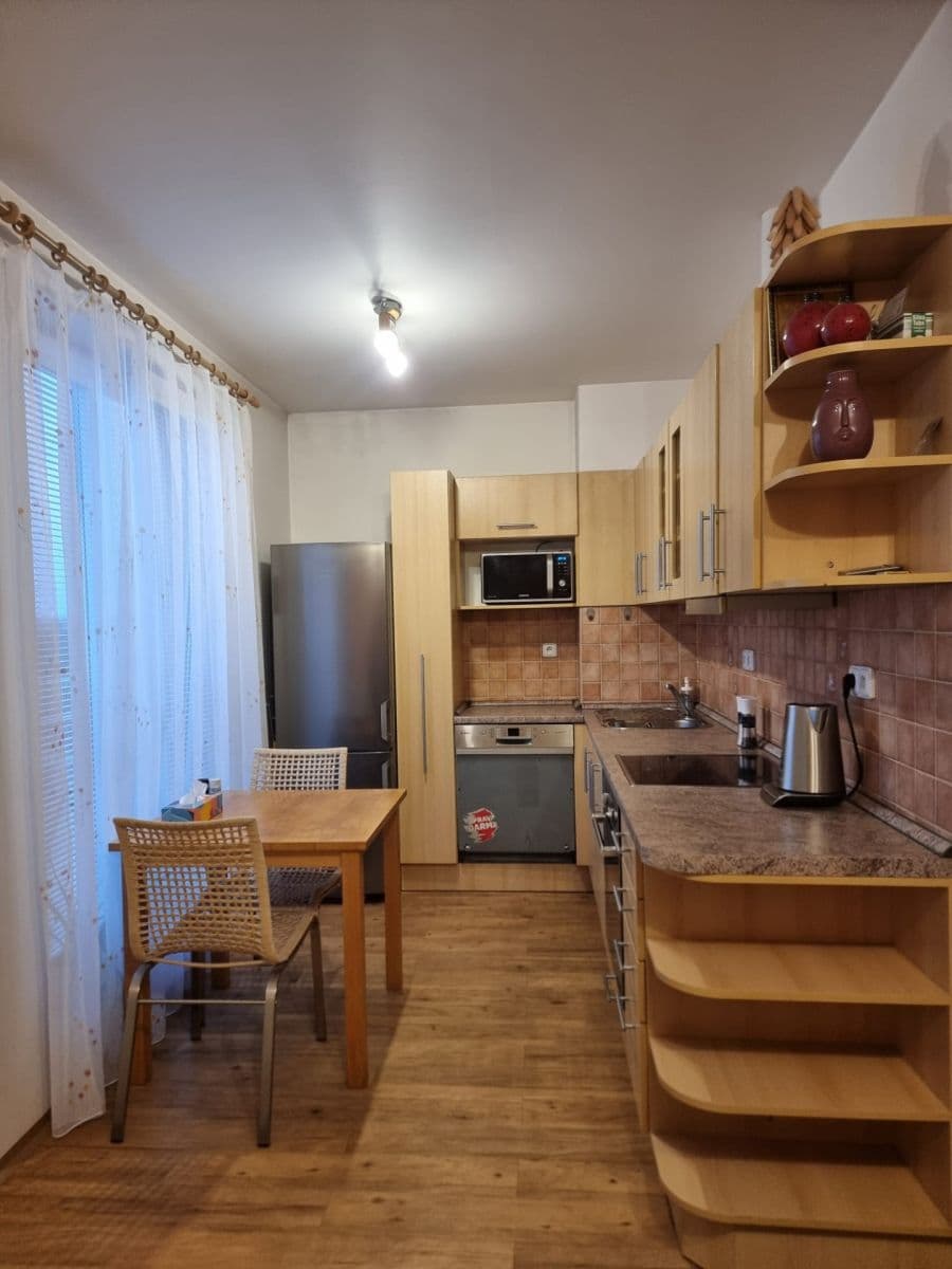 Pronájem bytu 2+kk 49 m², Nad Údolím, Husinec, Středočeský kraj Pronájem bytu 2+kk 49 m², Nad Údolím, Husinec, Středočeský kraj