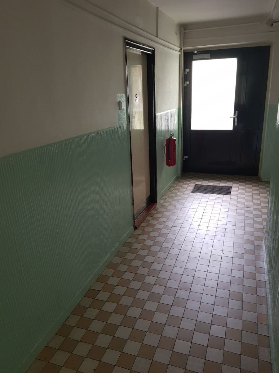 Pronájem bytu 1+1 50 m², Jednoty, Sokolov, Karlovarský kraj Pronájem bytu 1+1 50 m², Jednoty, Sokolov, Karlovarský kraj