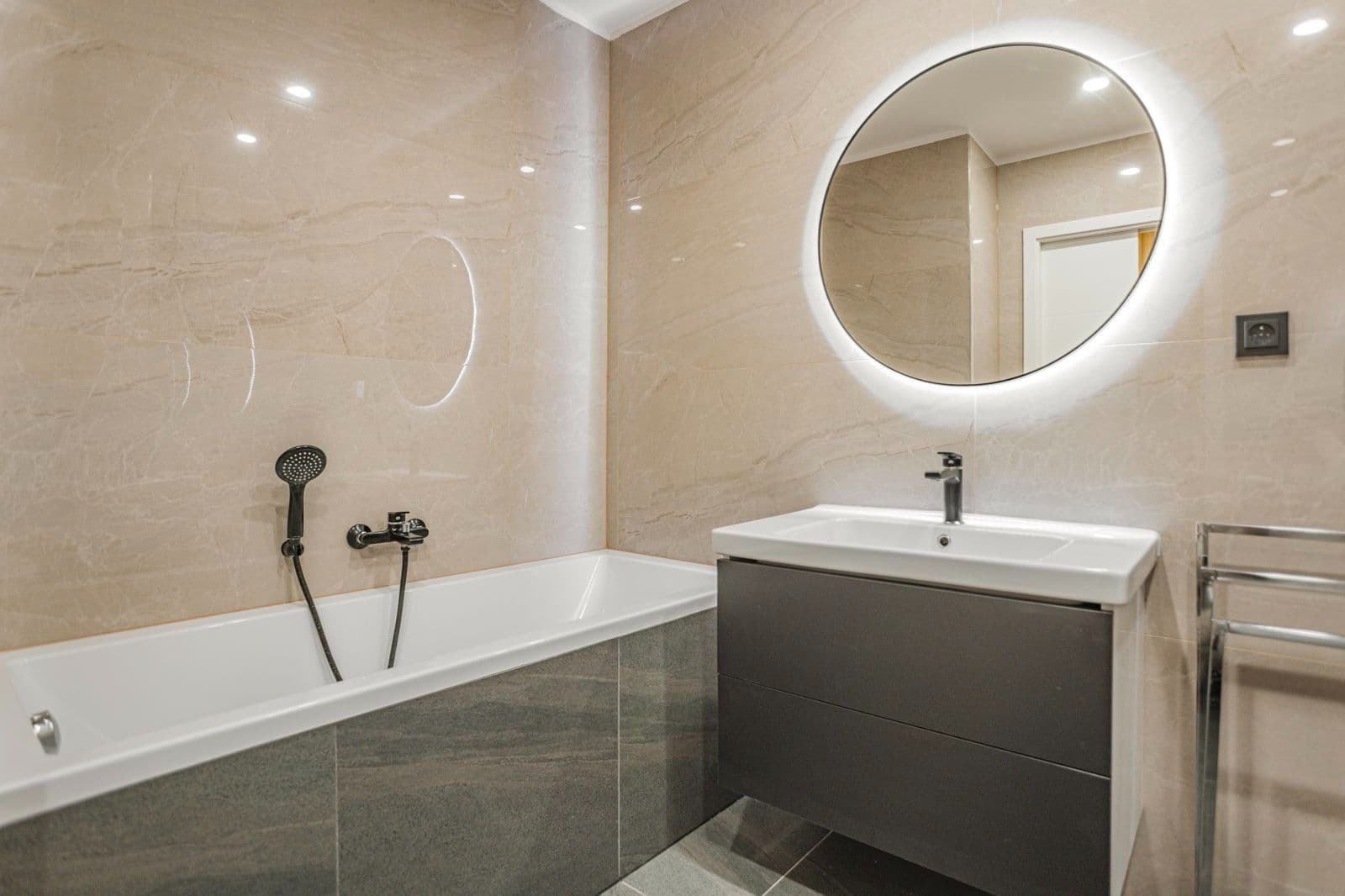 Pronájem bytu 3+kk 105 m², Čechova, Kralupy nad Vltavou, Středočeský kraj Pronájem bytu 3+kk 105 m², Čechova, Kralupy nad Vltavou, Středočeský kraj