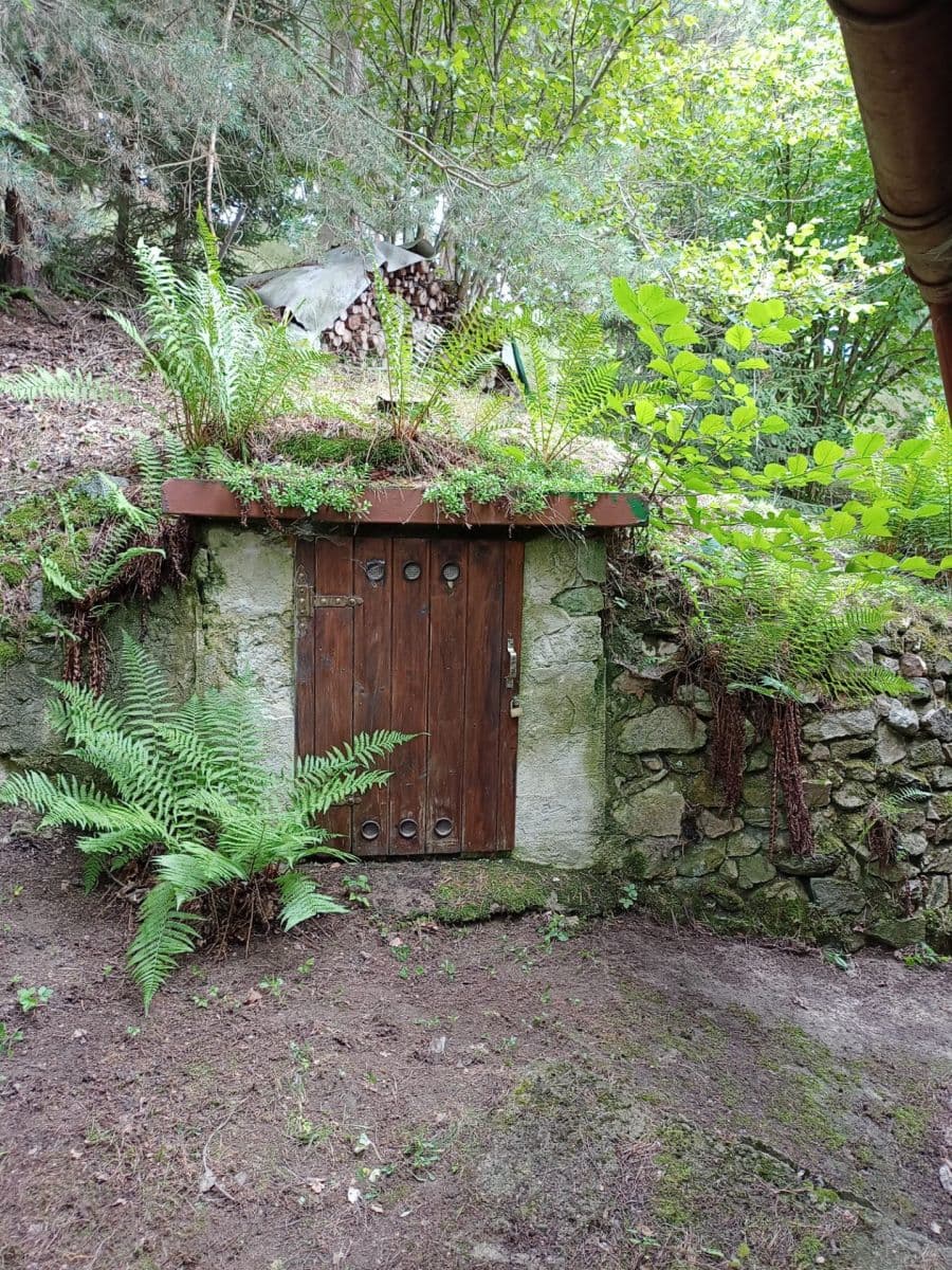 Prodej chaty, chalupy 30 m², pozemek 345 m², Benešov, Středočeský kraj Prodej chaty, chalupy 30 m², pozemek 345 m², Benešov, Středočeský kraj