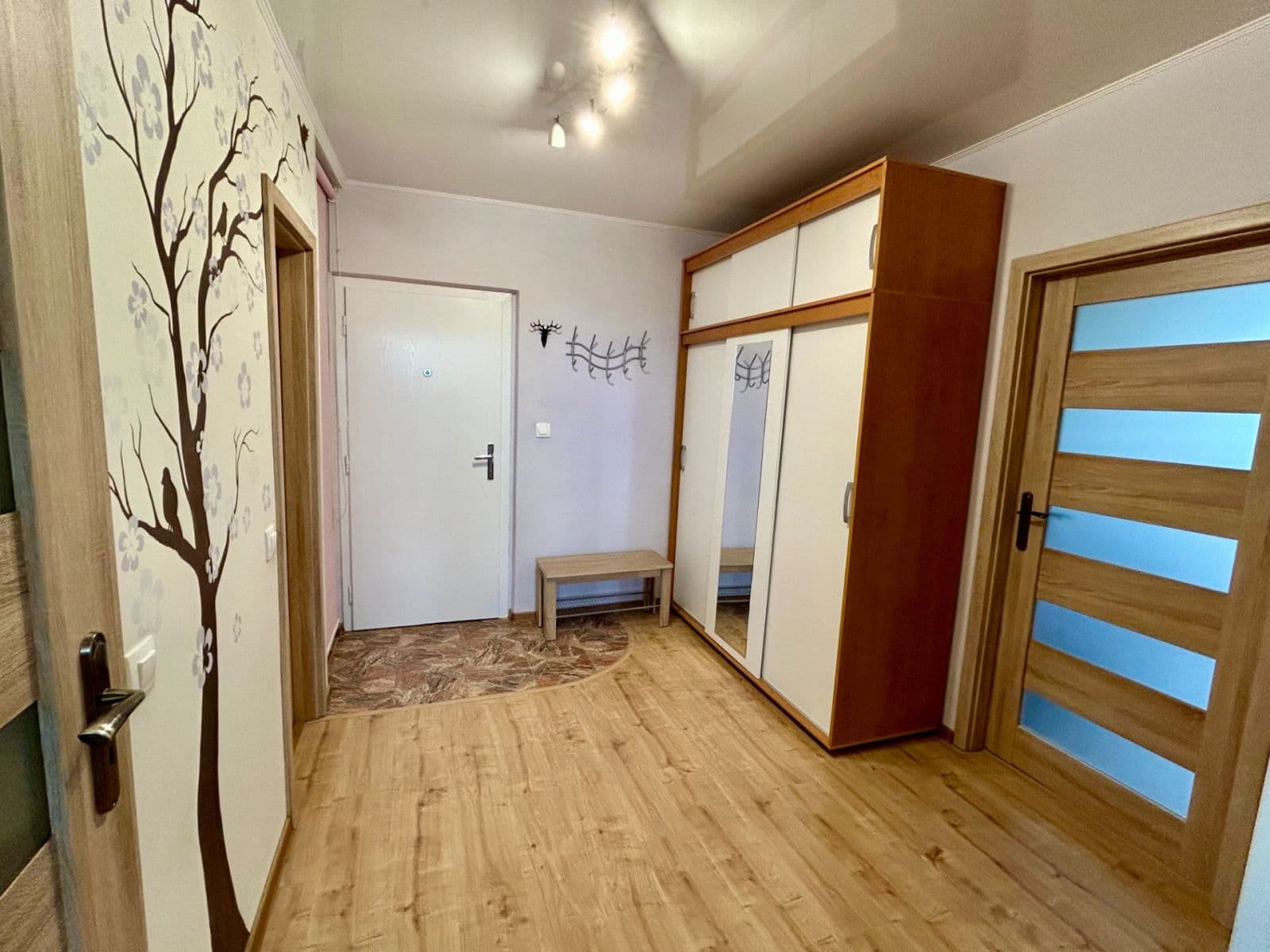 Pronájem bytu 3+1 70 m², Černého, Praha, Praha Pronájem bytu 3+1 70 m², Černého, Praha, Praha