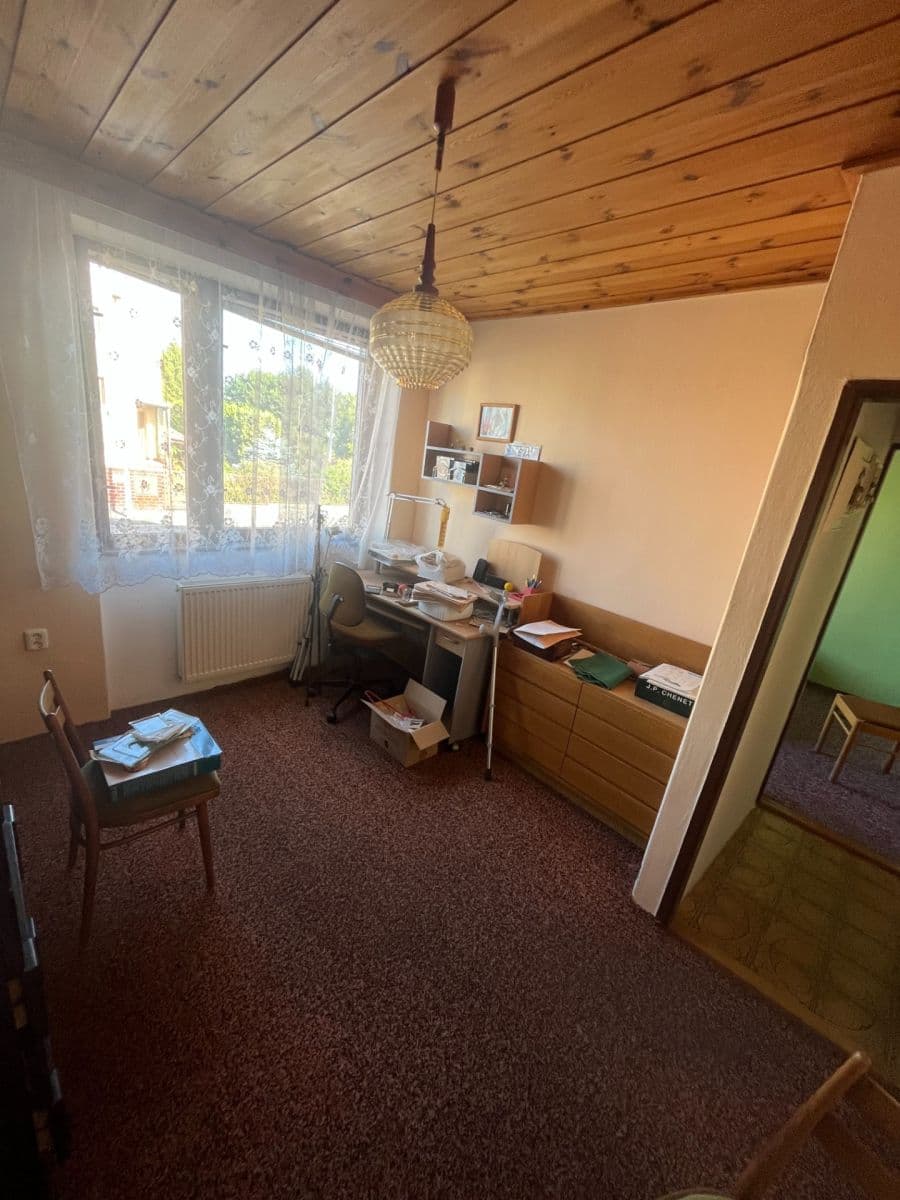 Prodej domu 211 m², pozemek 814 m², K Blahobytu, Srch, Pardubický kraj Prodej domu 211 m², pozemek 814 m², K Blahobytu, Srch, Pardubický kraj