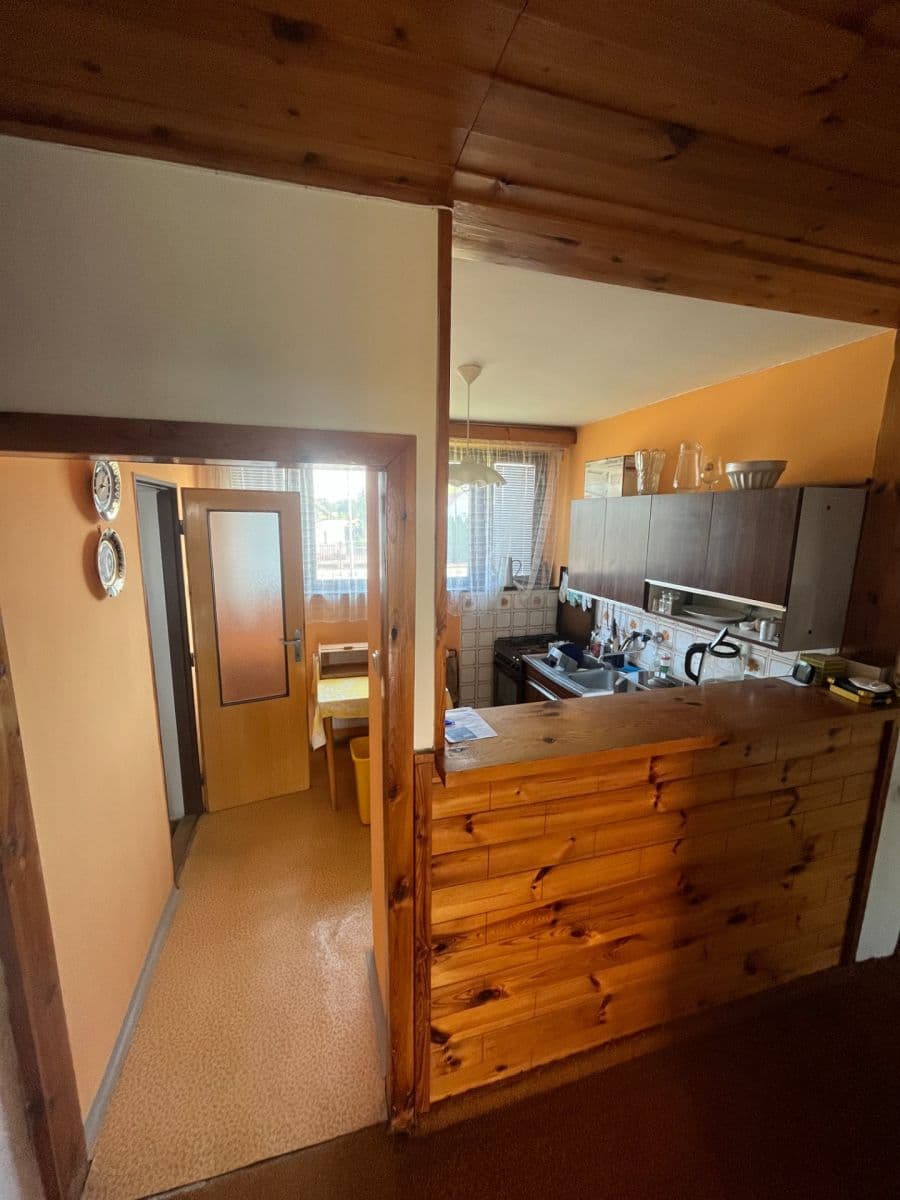 Prodej domu 211 m², pozemek 814 m², K Blahobytu, Srch, Pardubický kraj Prodej domu 211 m², pozemek 814 m², K Blahobytu, Srch, Pardubický kraj