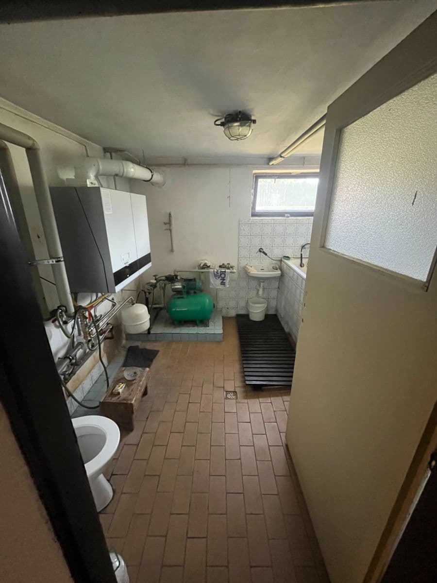 Prodej domu 211 m², pozemek 814 m², K Blahobytu, Srch, Pardubický kraj Prodej domu 211 m², pozemek 814 m², K Blahobytu, Srch, Pardubický kraj