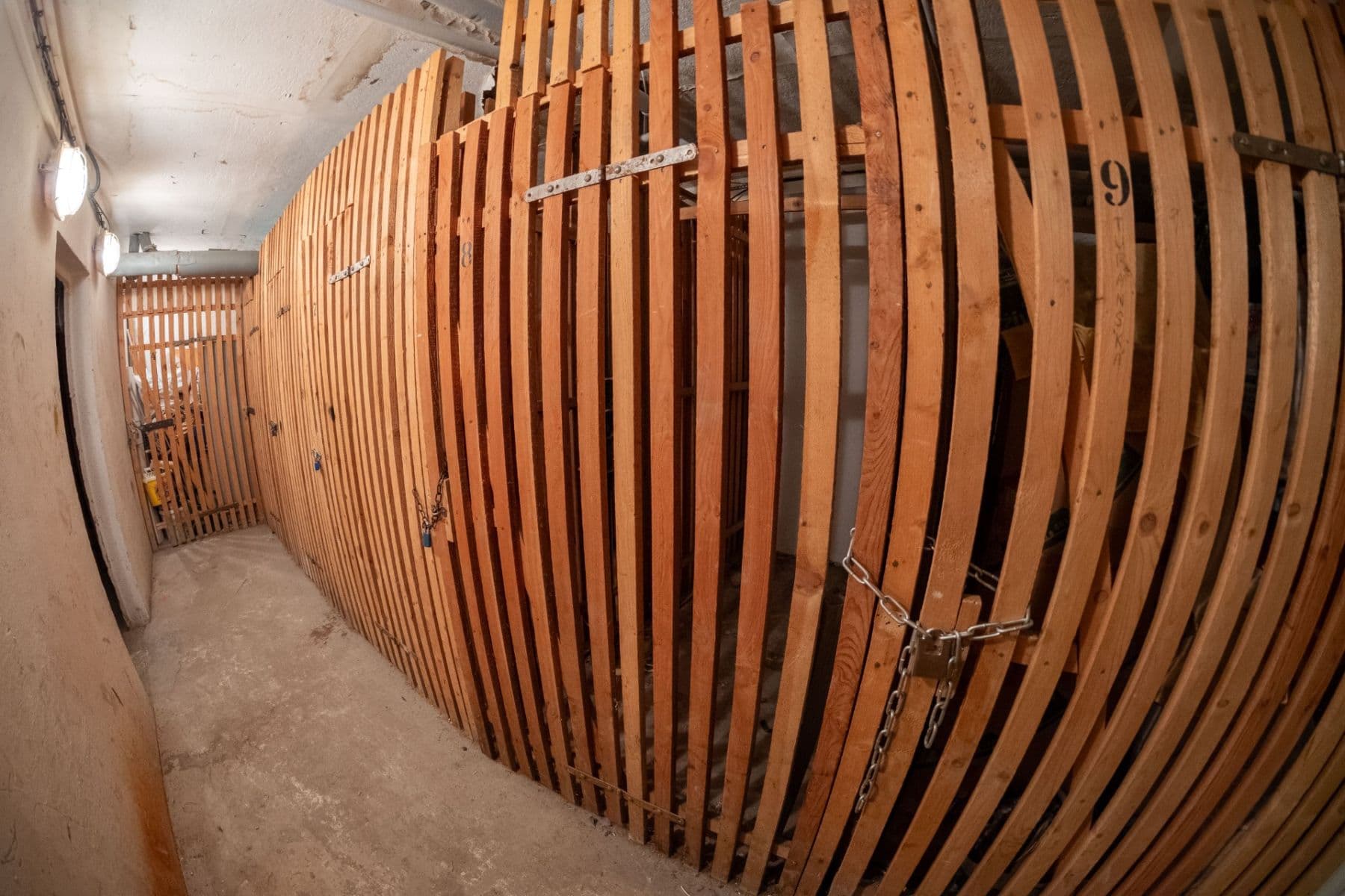 Prodej bytu 3+1 71 m², U Koupaliště, Karlovy Vary, Karlovarský kraj Prodej bytu 3+1 71 m², U Koupaliště, Karlovy Vary, Karlovarský kraj