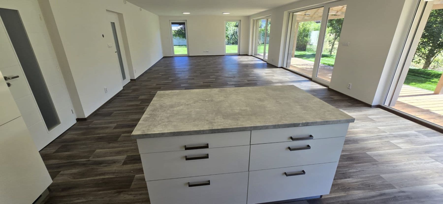 Pronájem domu 324 m², pozemek 850 m², Jižní, Líbeznice, Středočeský kraj Pronájem domu 324 m², pozemek 850 m², Jižní, Líbeznice, Středočeský kraj