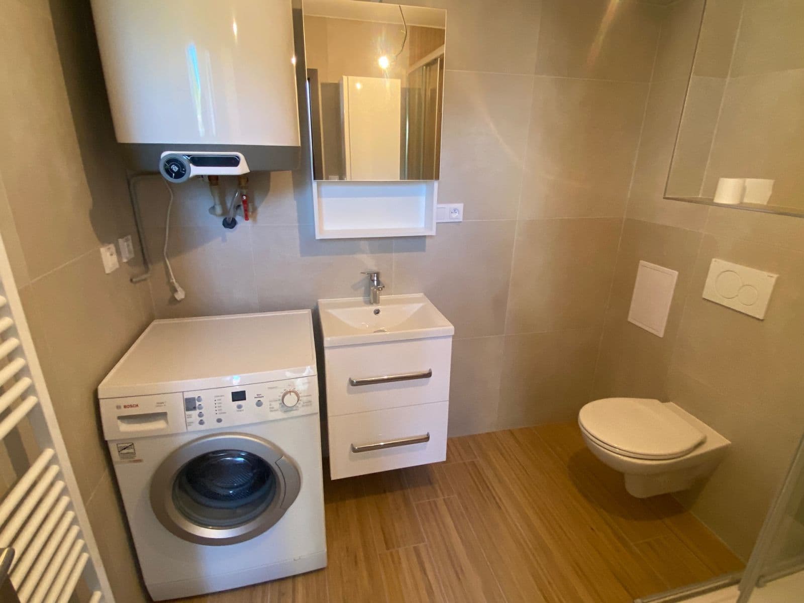 Pronájem bytu 1+kk 35 m², Dalovická, Praha, Praha Pronájem bytu 1+kk 35 m², Dalovická, Praha, Praha