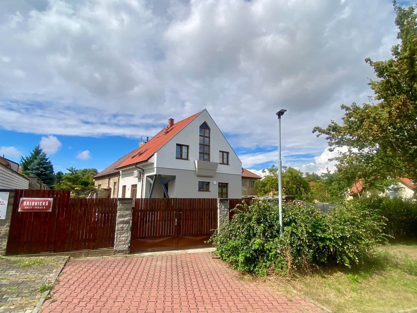 Pronájem bytu 1+kk 35 m², Dalovická, Praha, Praha Pronájem bytu 1+kk 35 m², Dalovická, Praha, Praha