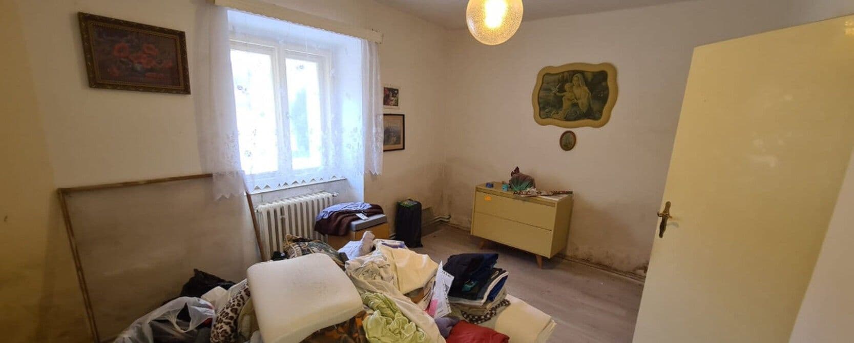 Prodej domu 74 m², pozemek 2.329 m², Hořesedly, Středočeský kraj Prodej domu 74 m², pozemek 2.329 m², Hořesedly, Středočeský kraj